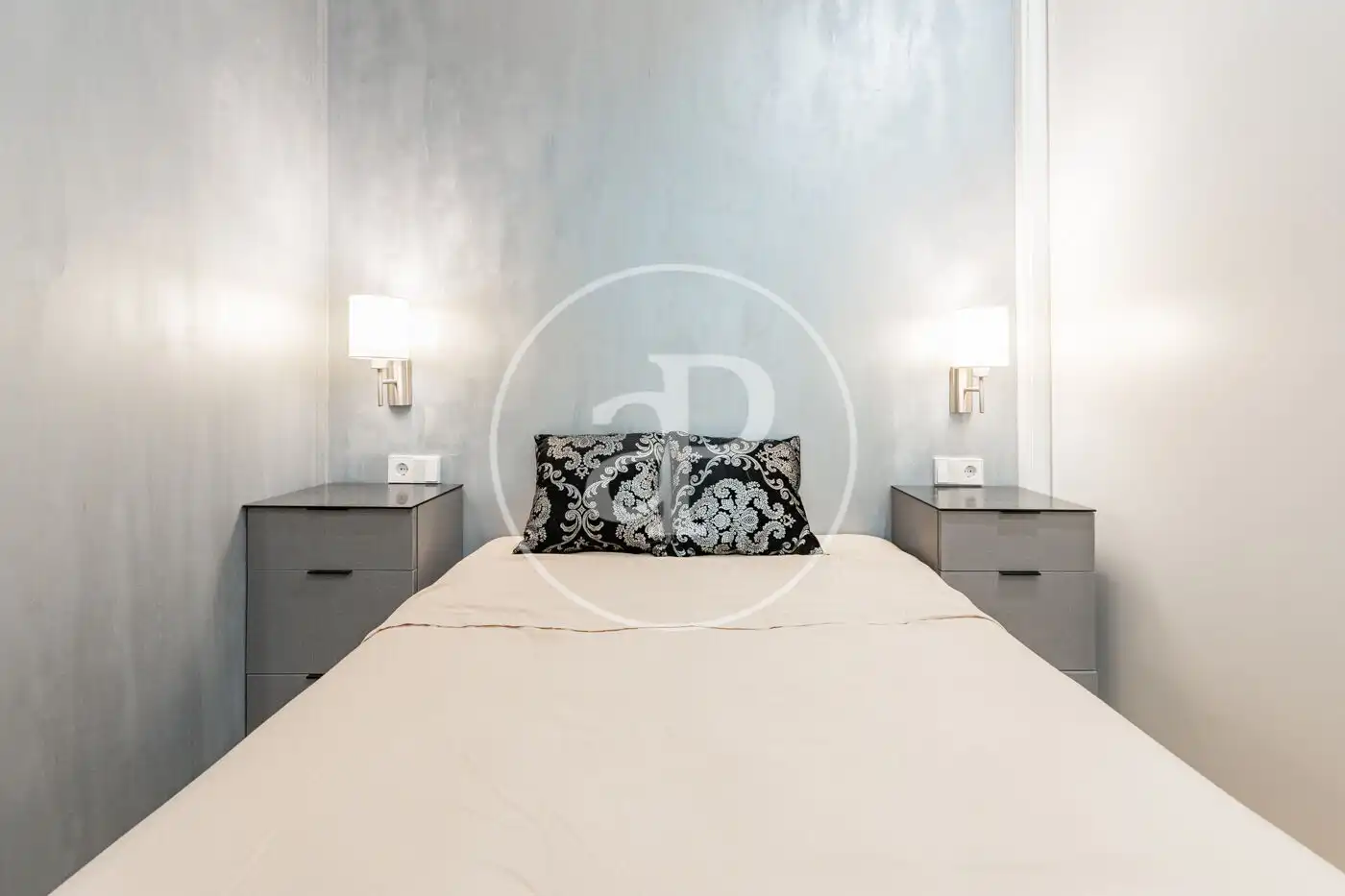 Habitación de Piso en venta en Madrid con Aire acondicionado, Calefacción y Jardín privado