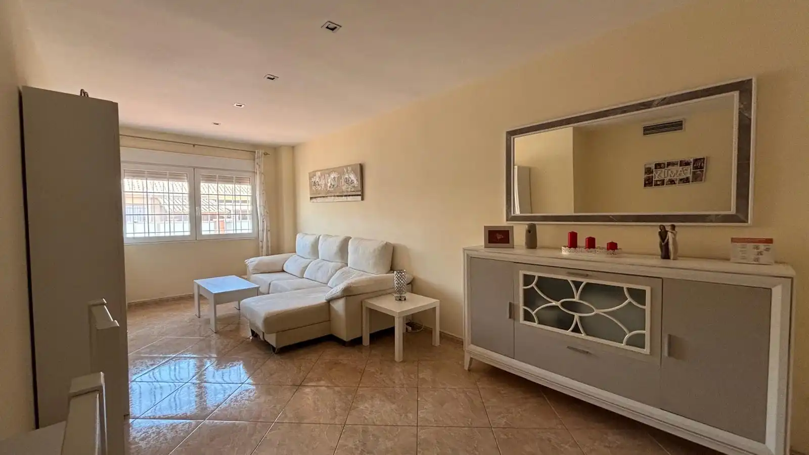 Living room of Detached homes for sale in Cartagena  with Air Conditioner, Heating and Private garden
