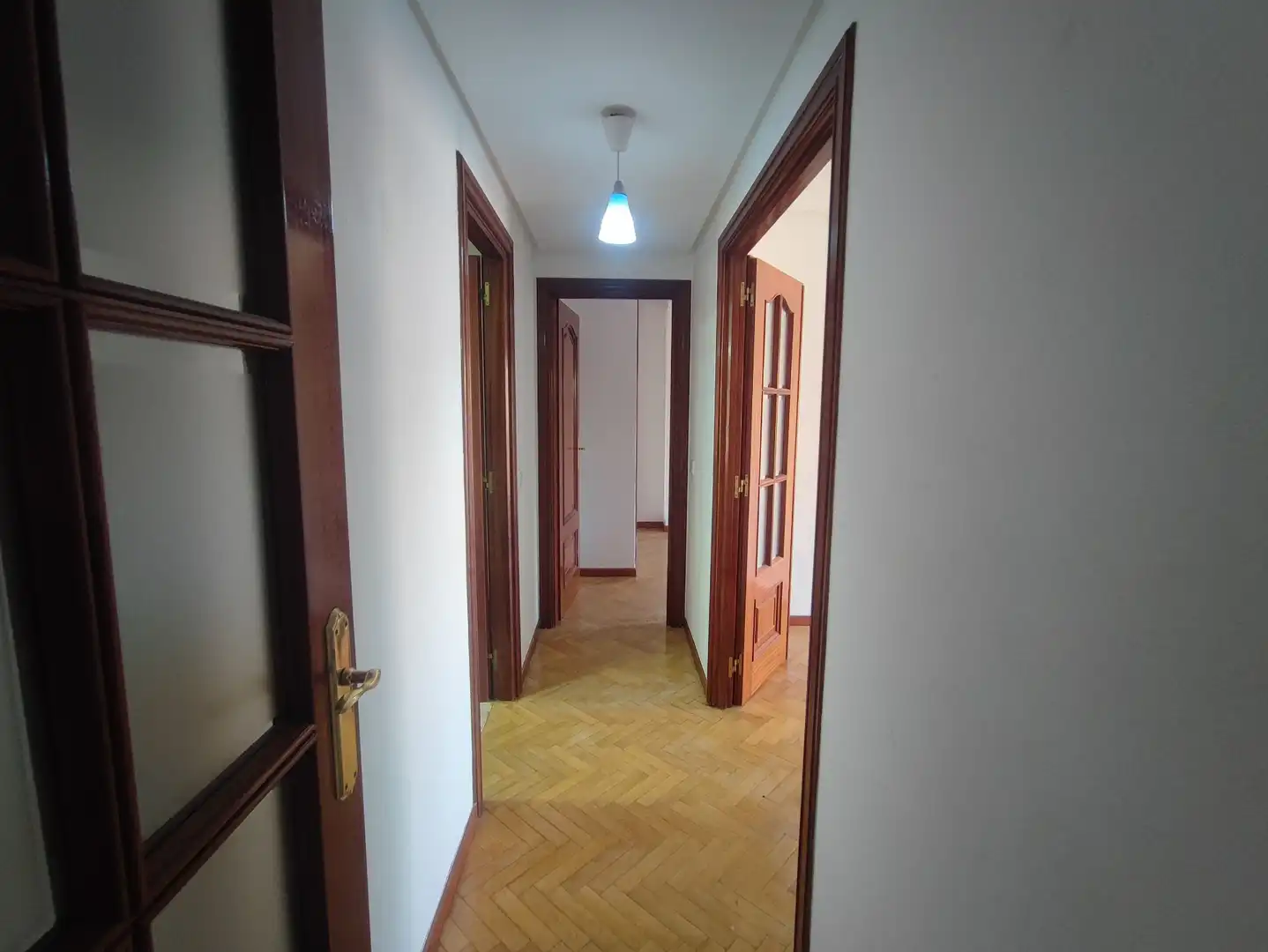 Piso en venta en Madrid con Calefacción, Terraza y Horno