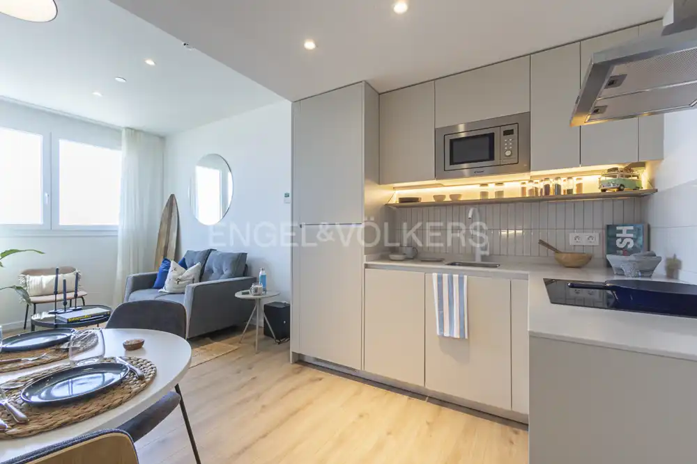 Cocina de Estudio de alquiler en Alcobendas con Aire acondicionado, Calefacción y Jardín privado