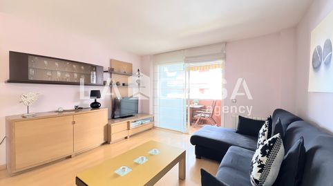 Foto 3 de Piso en venta en Carretera de Mena, Llefià, Badalona