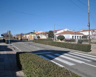 Vista exterior de Local en venda en Tejeda de Tiétar