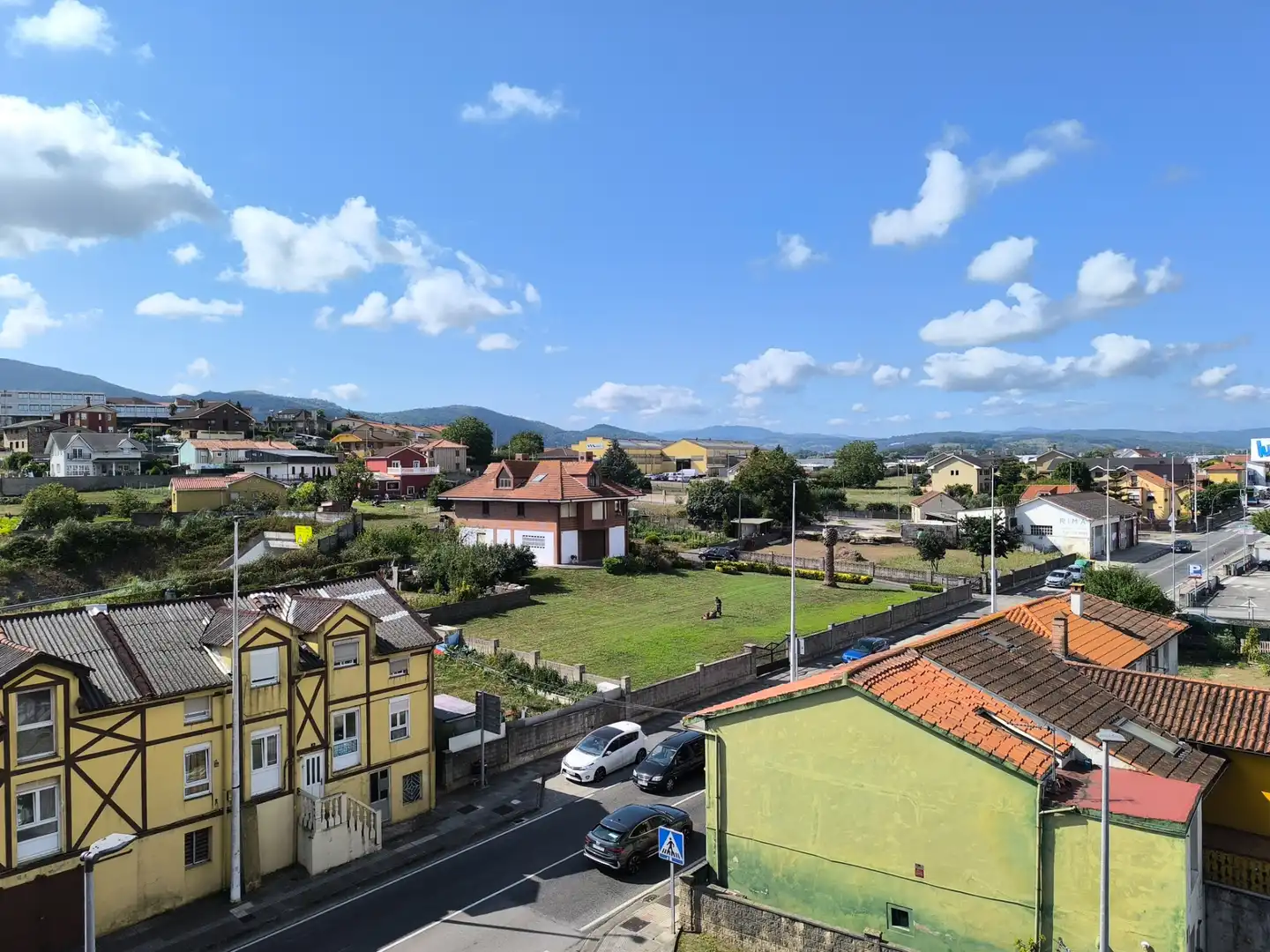 Vista exterior de Ático en venta en El Astillero   con Calefacción y Terraza
