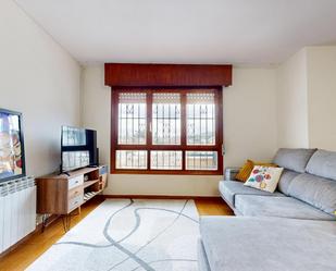 Living room of Single-family semi-detached for sale in Valle de Mena  with Heating, Terrace and Balcony