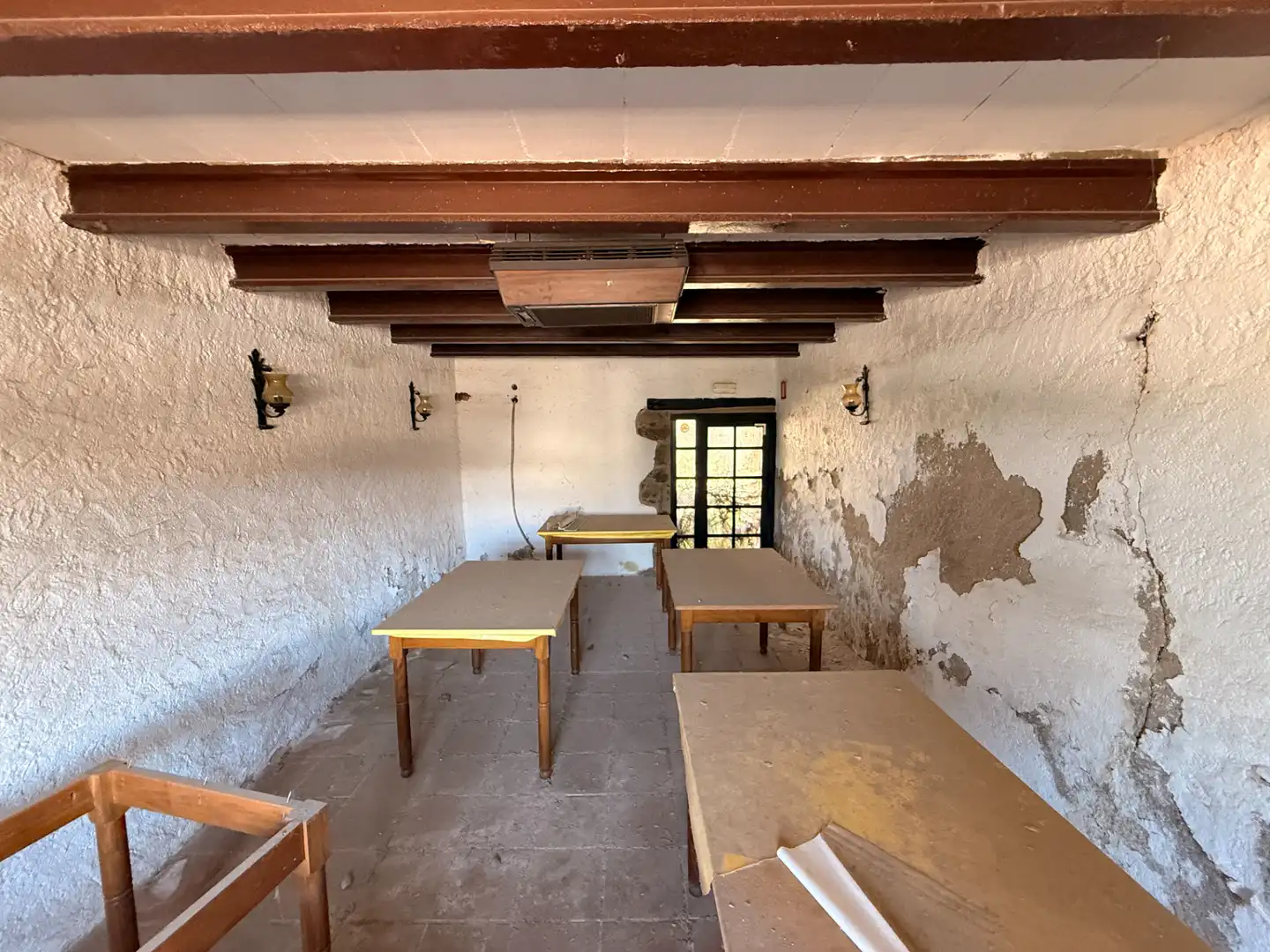 Comedor de Finca rústica en venta en Vilobí d'Onyar con Jardín privado
