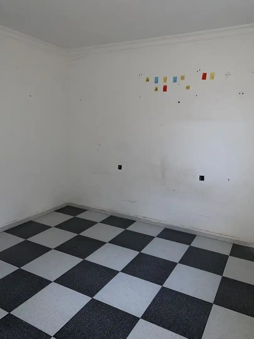 Flat for sale in La Línea de la Concepción