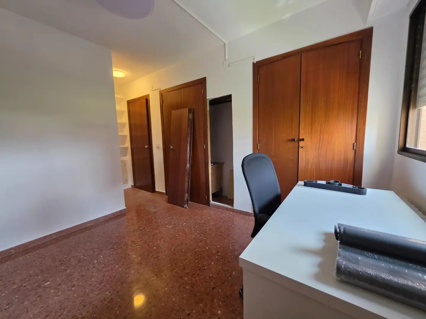 Piso de alquiler en Valencia con Jardín privado, Terraza y Amueblado