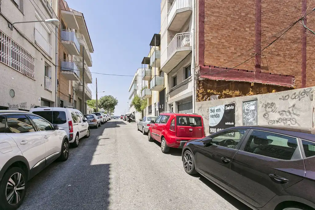 Außenansicht von Grundstücke zum Verkauf in Badalona