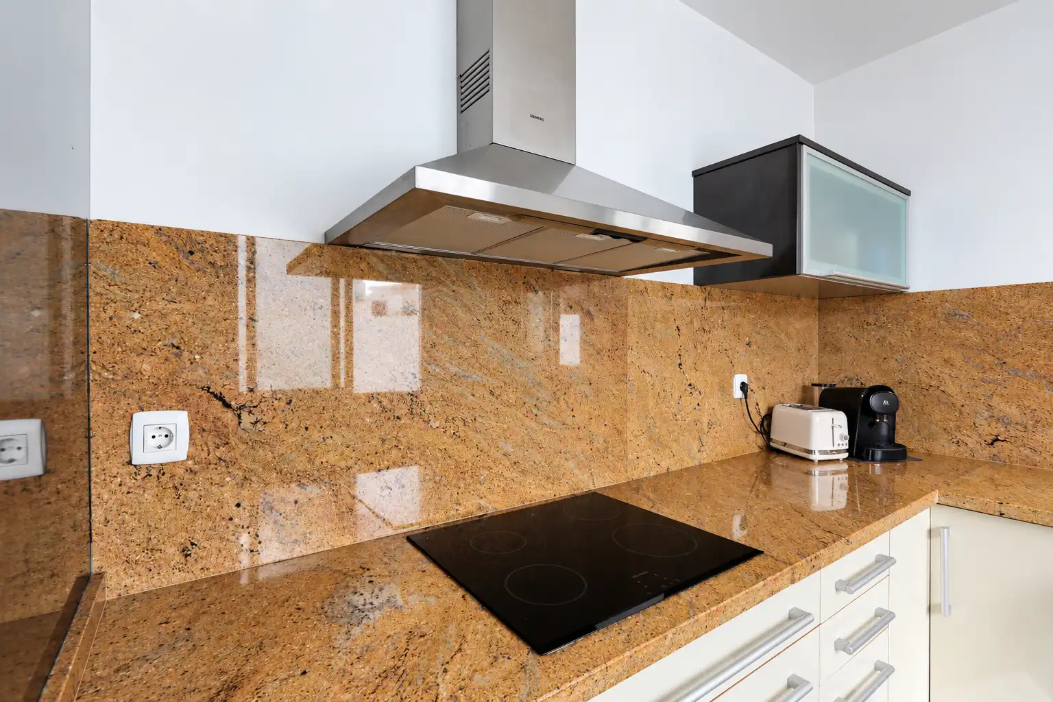 Chalet con terraza en venta en Calle de la Serra Mariola, imagen 14