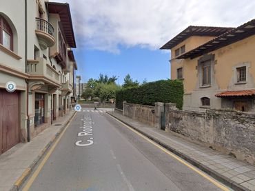 Locale commerciale in vendita a Llanes pueblo