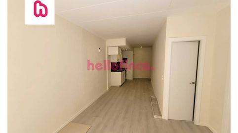Foto 5 de Piso en venta en Calle del Pare Rodés, Les Roquetes, Barcelona Capital