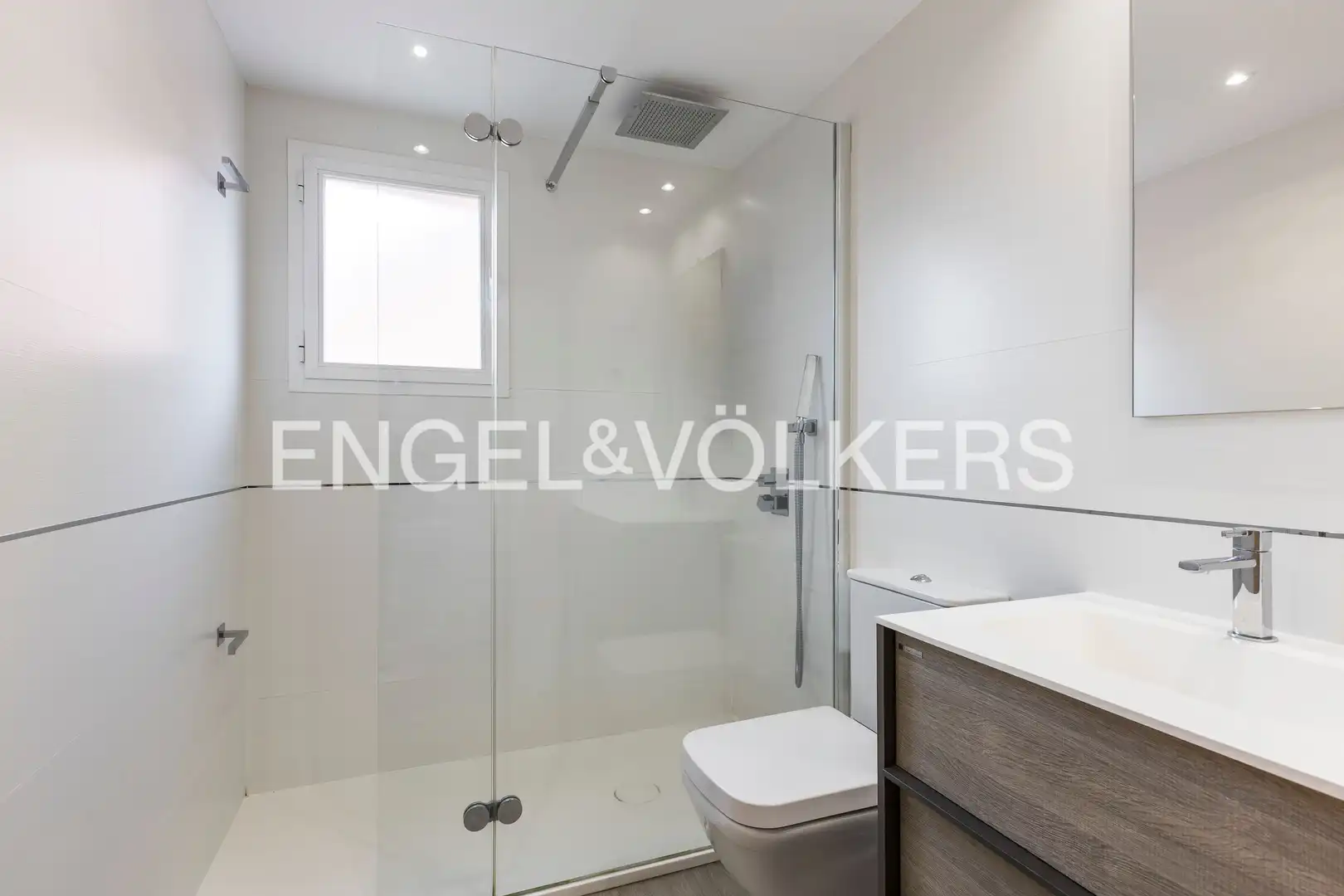 Baño de Casa o chalet en venta en Rivas-Vaciamadrid con Aire acondicionado, Calefacción y Jardín privado