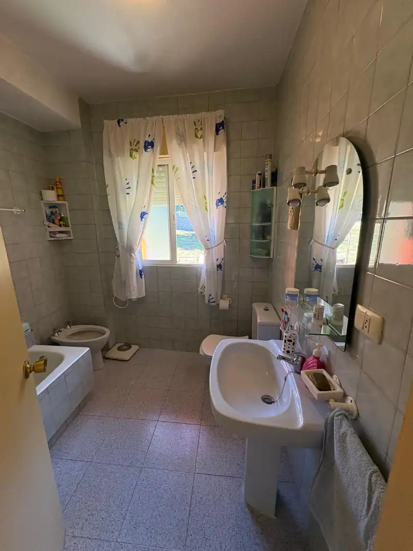 Baño de Casa o chalet en venta en Covelo con Jardín privado, Trastero y Amueblado
