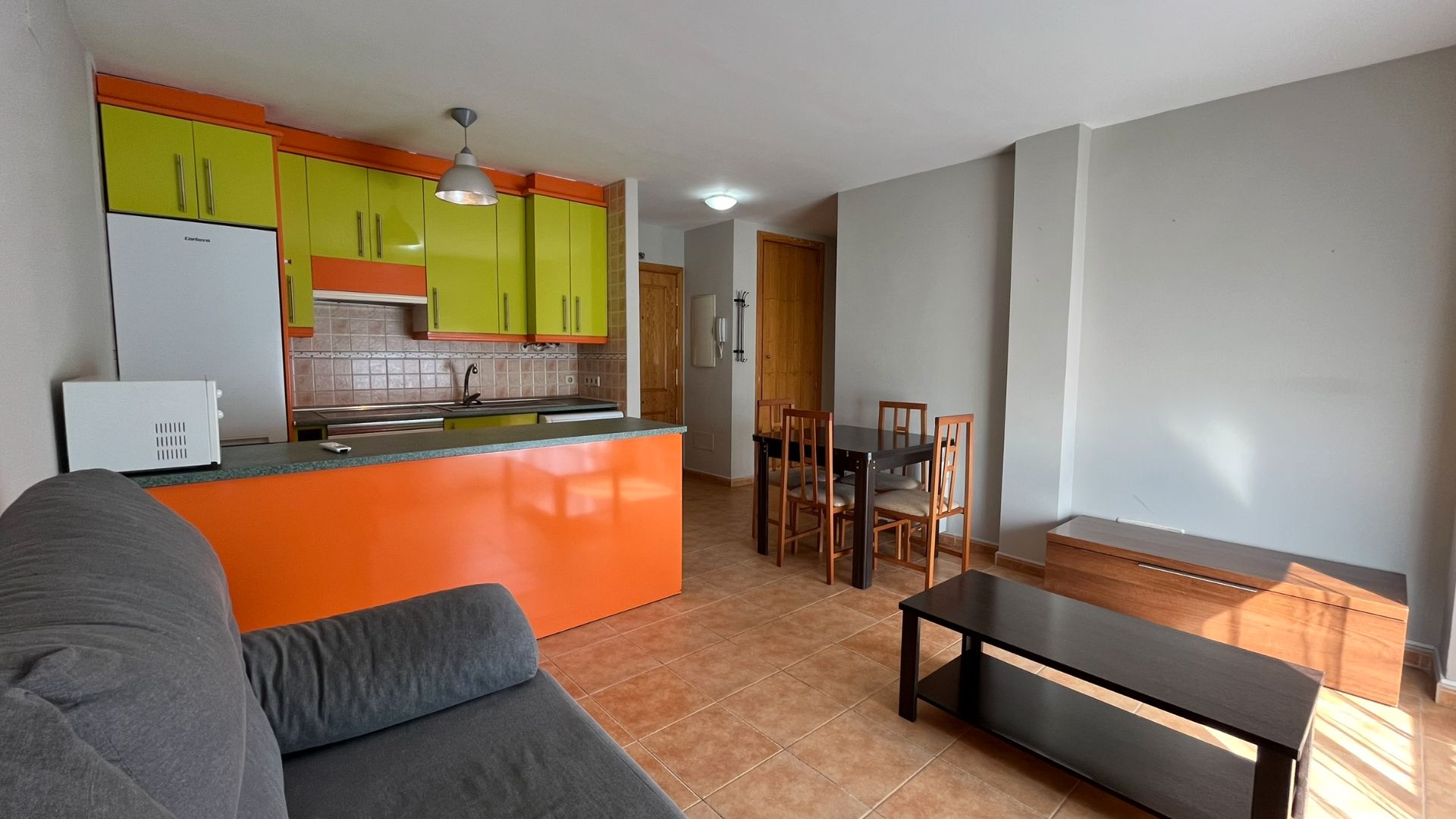 Küche von Wohnungen zum verkauf in Villa del Prado mit Klimaanlage, Heizung und Abstellraum