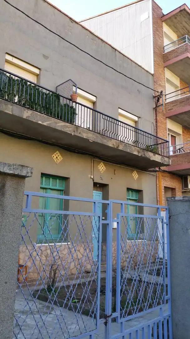 Mixed residential for sale in d'Avinyonet 73, imagen 2
