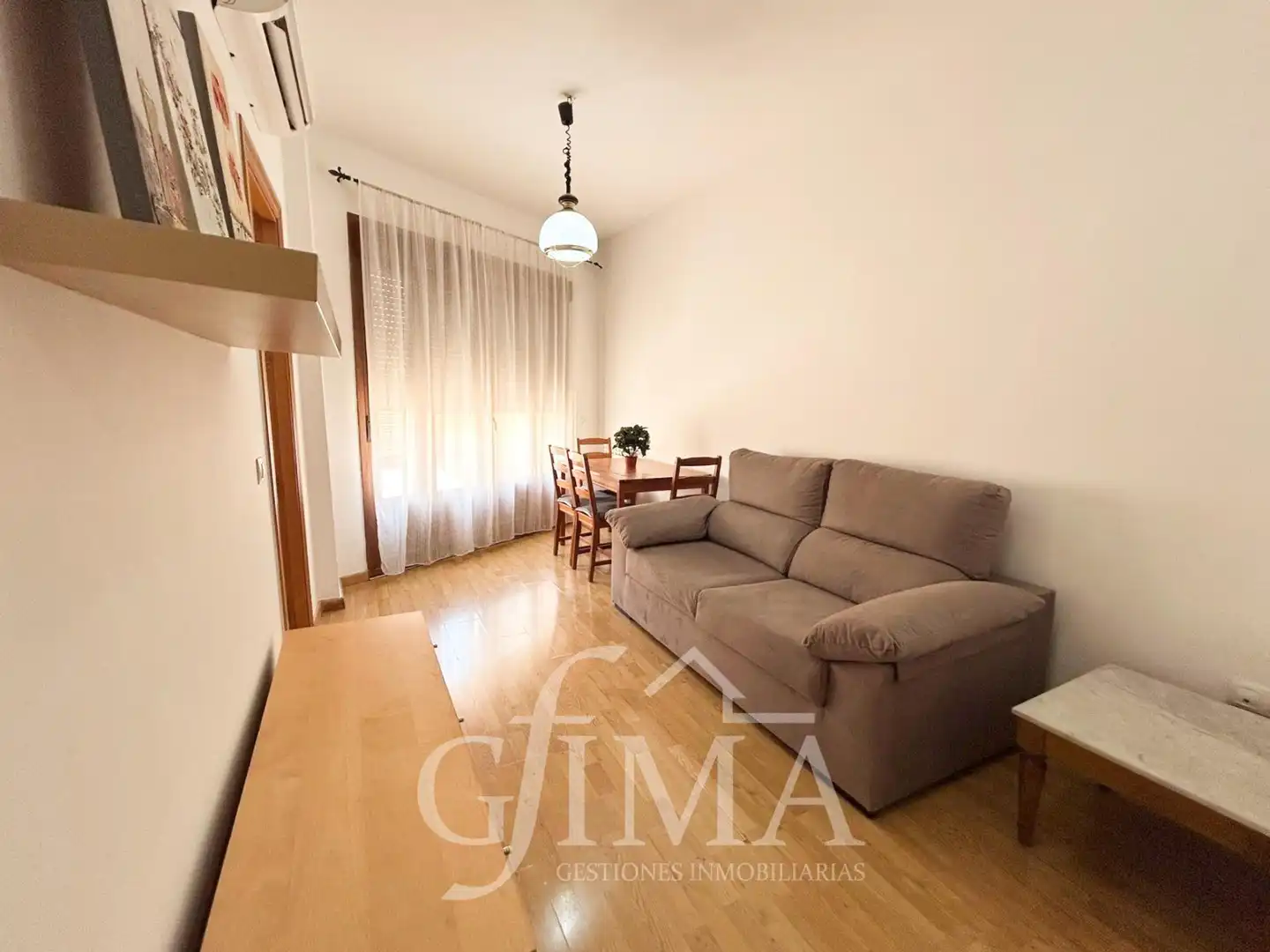 Living room of Ground floor for sale in Tomelloso  with Air Conditioner, Heating and Furnished