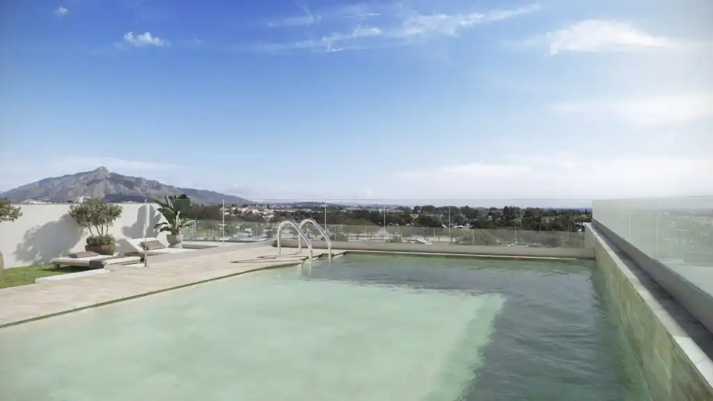 Piscina de Apartament en venda en Marbella amb Aire condicionat, Terrassa i Piscina