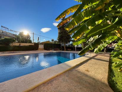 Piscina de Pis en venda en Alicante / Alacant amb Terrassa