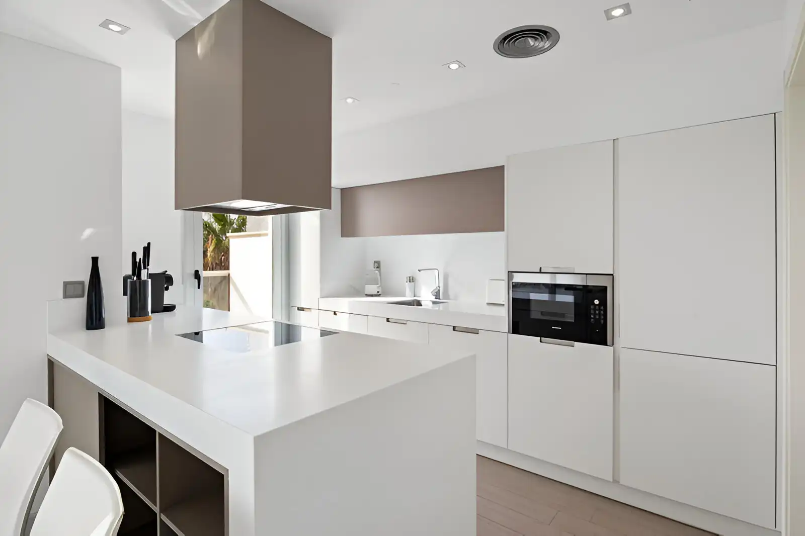 Penthouse with pool for sale in Marbella Centro, imagen 10