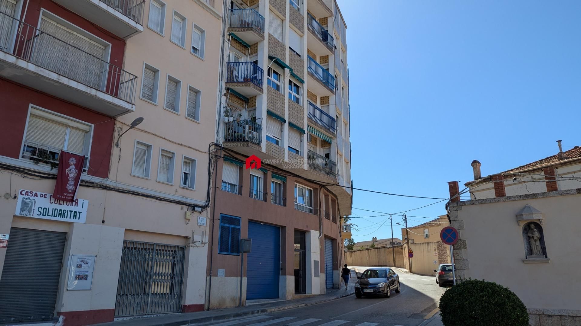 Exterior view of Flat for sale in Tortosa  with Terrace, Storage room and Balcony