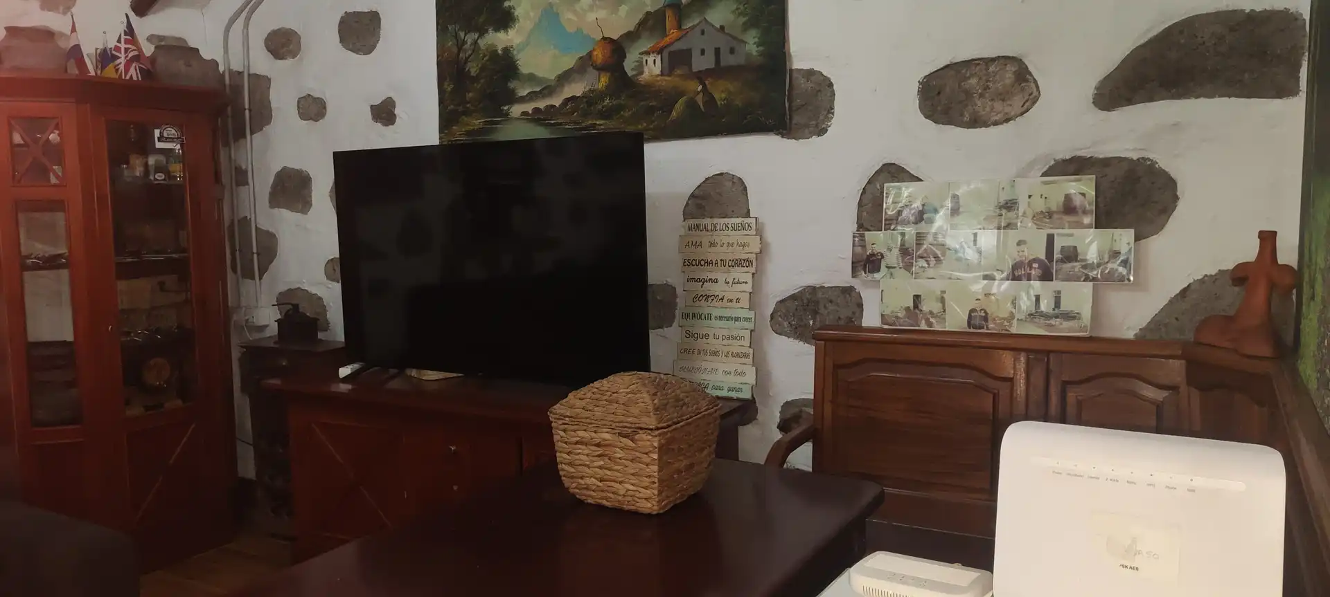 Sala de estar de Finca rústica en venta en Agüimes con Amueblado, Horno y TV