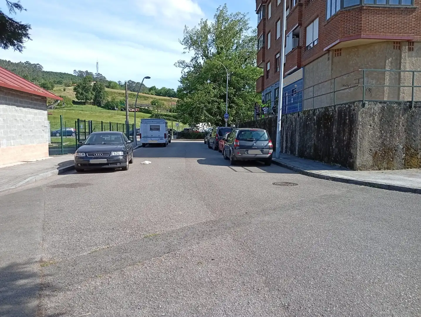Parking de Piso en venta en Gijón  con Calefacción, Parquet y Terraza