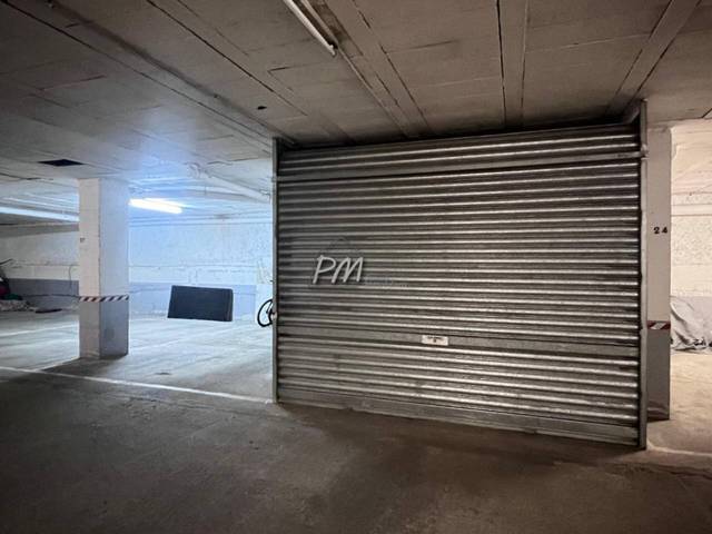 Garaje en Venta en Calle Joan Vilanova en Bescanó