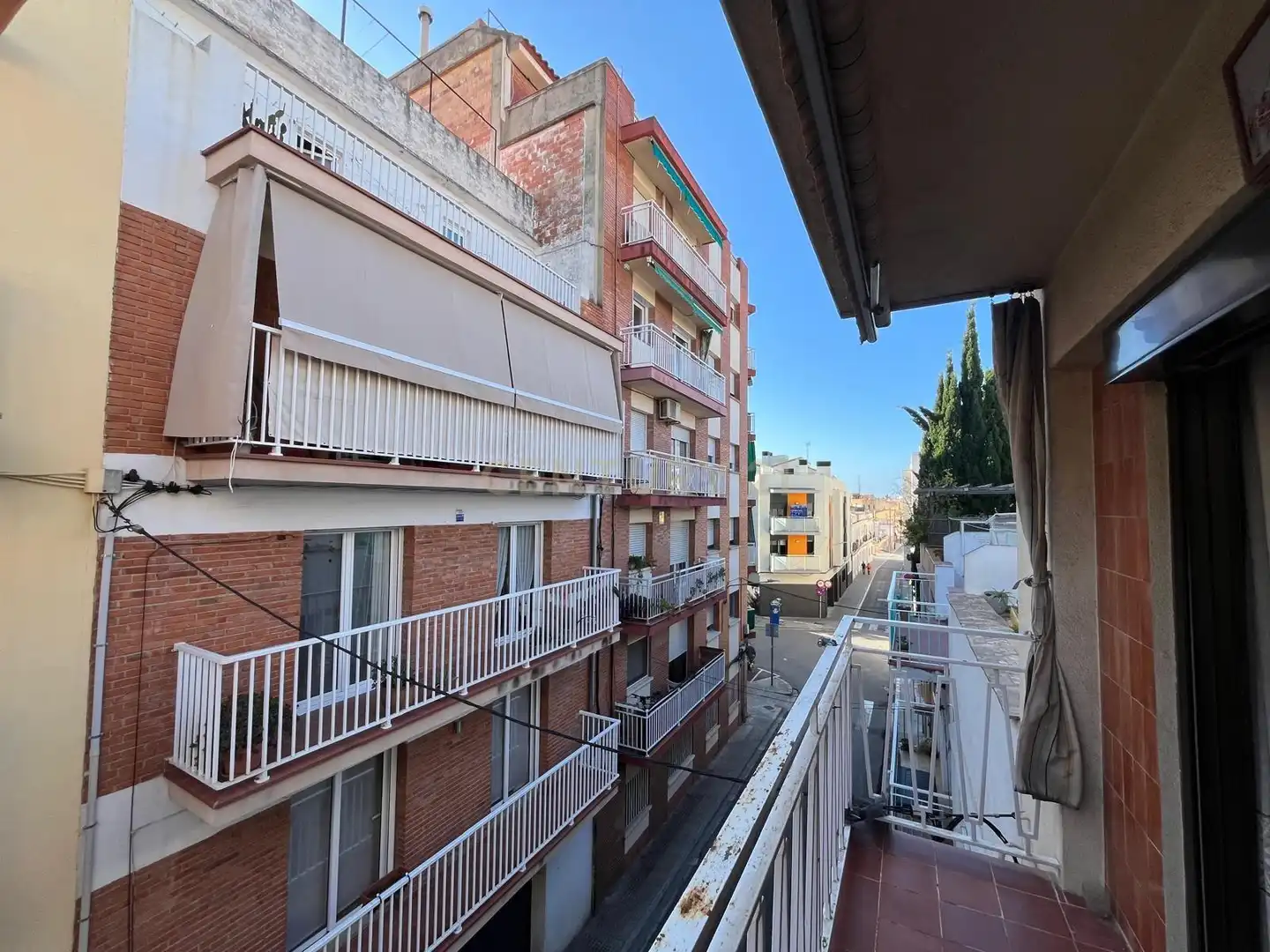 Exterior view of Detached homes for sale in Vilanova i la Geltrú  with Storage room, Oven and Balcony