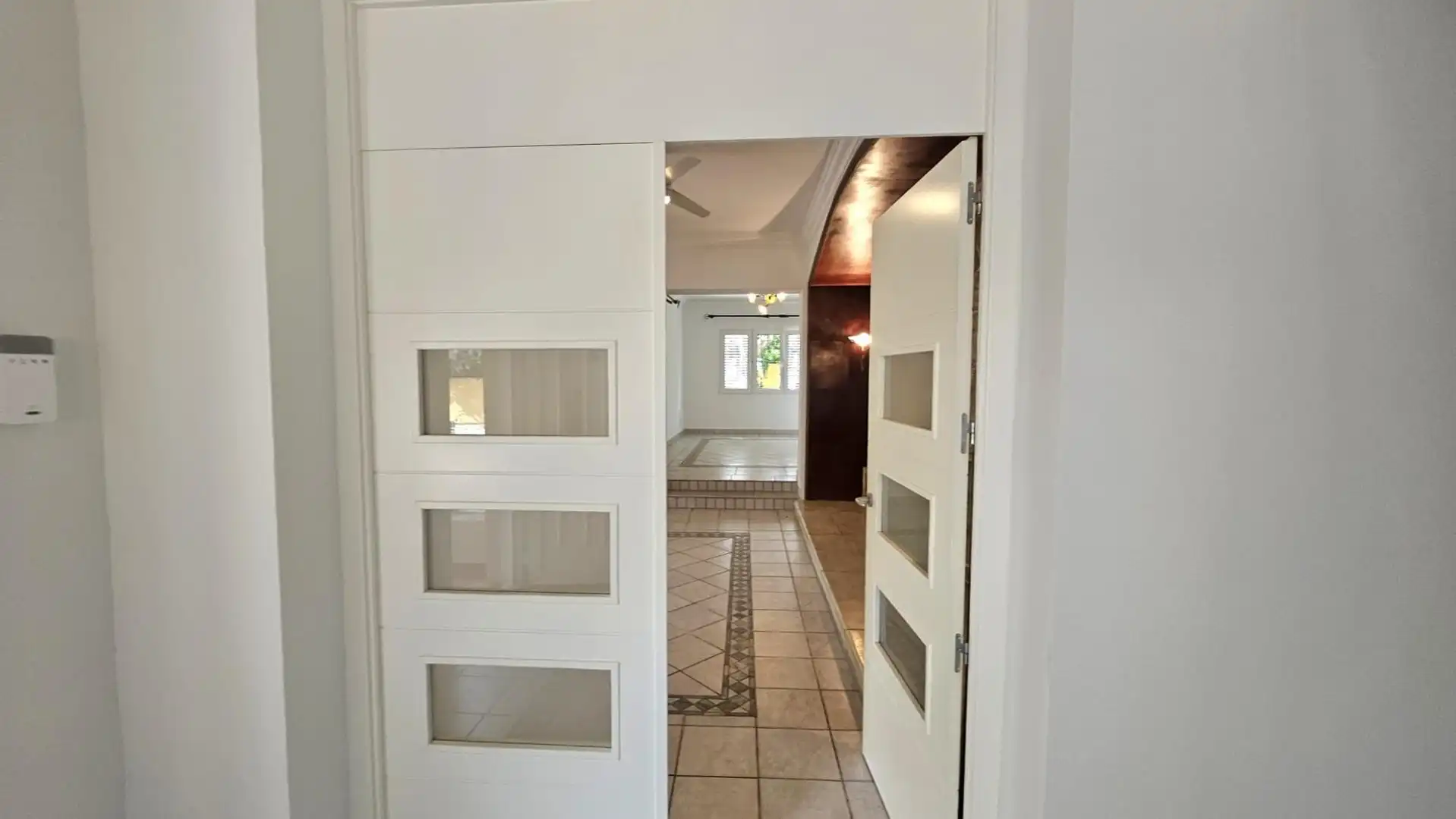 Villa con terrazza in vendita a Garbinet - Vistahermosa, imagen 11