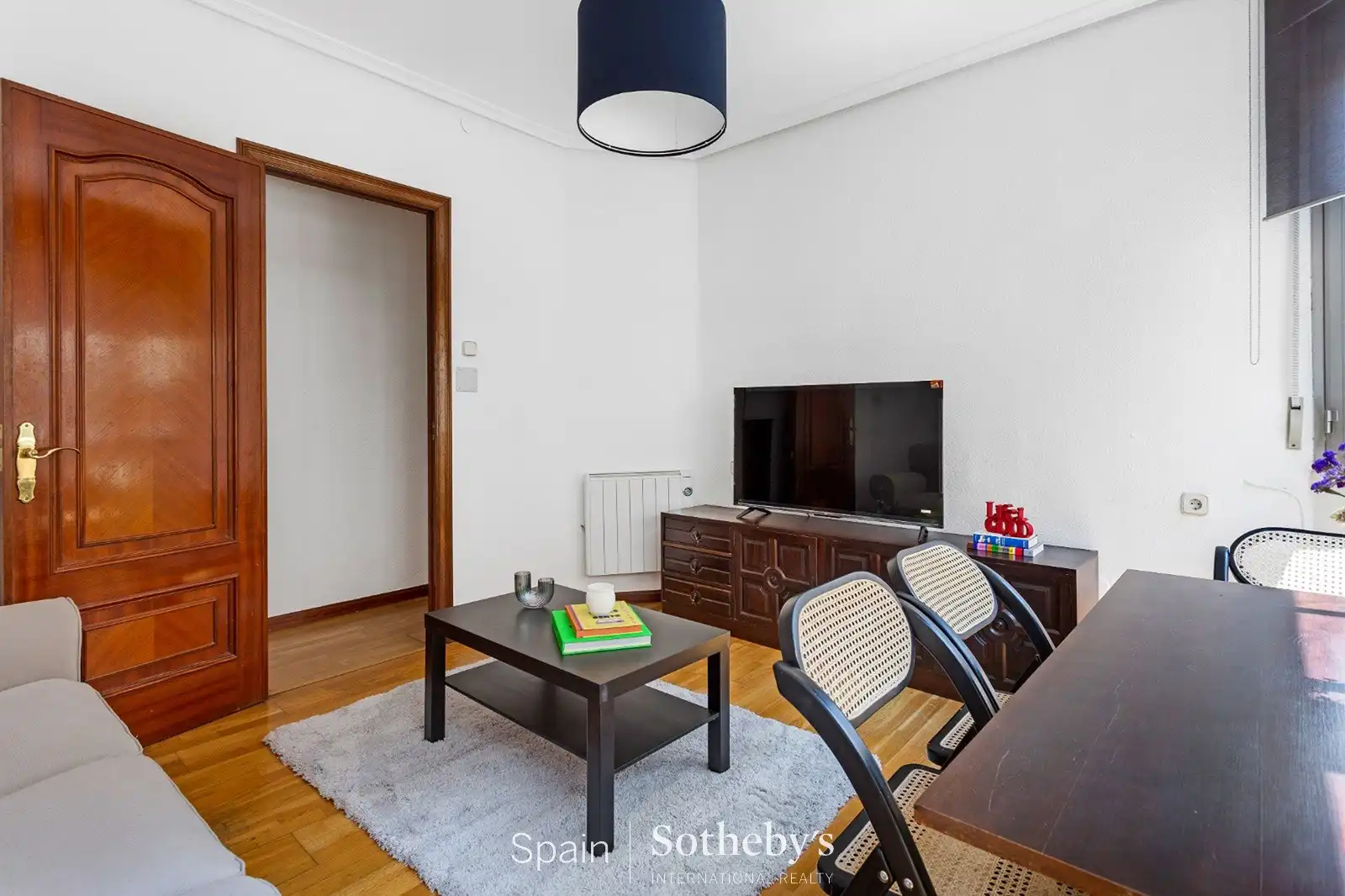 Sala de estar de Apartamento en venta en  Madrid Capital con Aire acondicionado, Calefacción y Terraza
