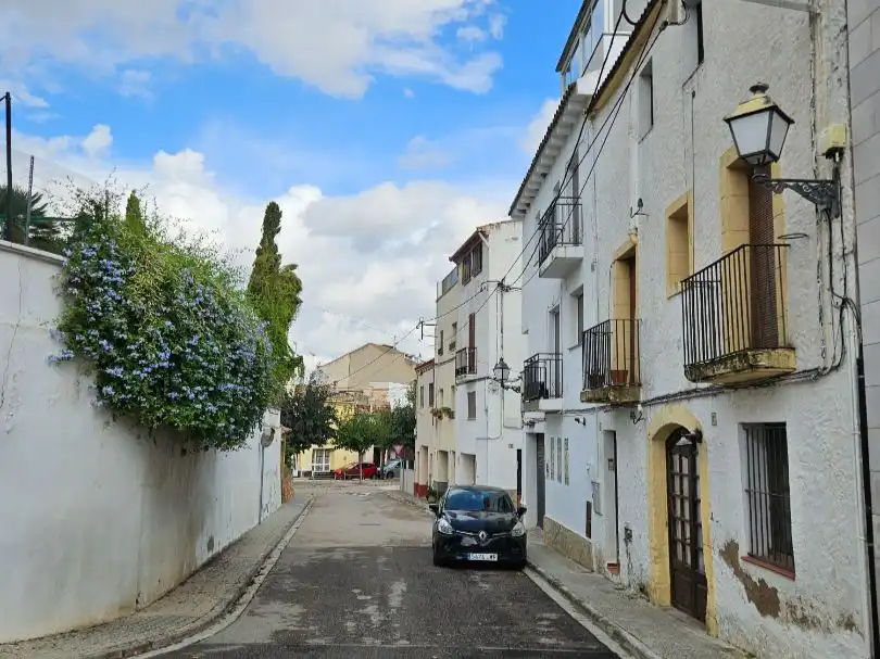 Casa rustica in vendita a Carrer de l'Església 11