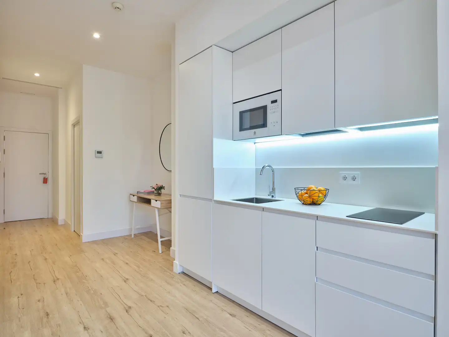 Cocina de Apartamento de alquiler en Madrid con Aire acondicionado, Amueblado y Lavadora