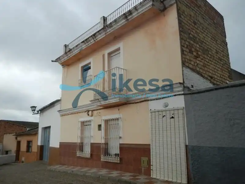 Adossat en venda a Calle de la Era Alta 60
