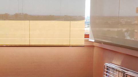 Foto 3 de Piso de alquiler en Calle Frank Capra, El Tejar - Hacienda Bizcochero, Málaga Capital