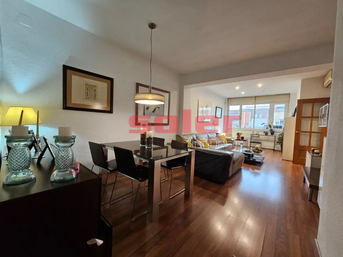 Sala de estar de Piso en venta en Barcelona con Aire acondicionado y Calefacción