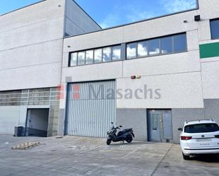 Vista exterior de Nau industrial en venda en Terrassa