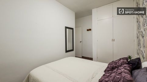 Foto 2 de Piso de alquiler en La Font de la Guatlla, Barcelona Capital