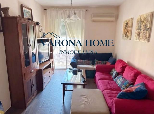 Piso en Alquiler en PLAZA ESCULTOR GARCIA RUEDA en Fuensanta- Arcángel