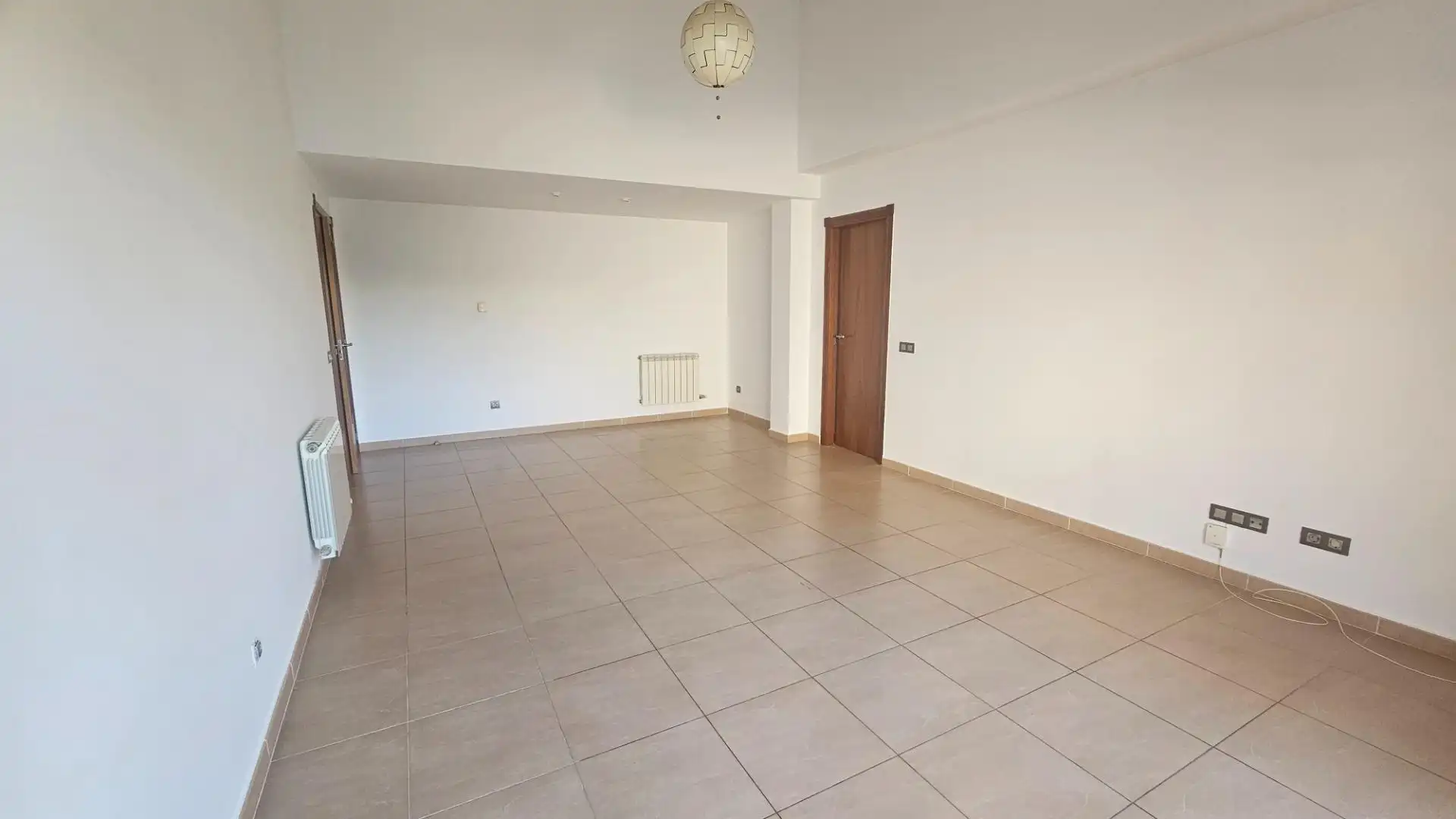 Sala de estar de Apartamento en venta en Santa Cristina d'Aro con Calefacción, Terraza y Amueblado