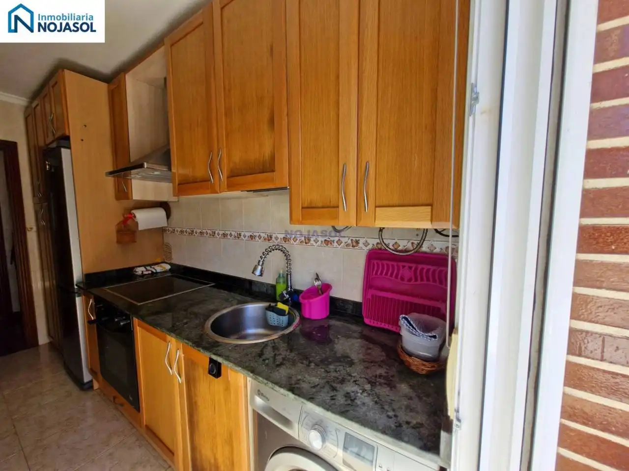 Cuina de Apartament en venda en Castro-Urdiales amb Calefacció, Traster i Moblat