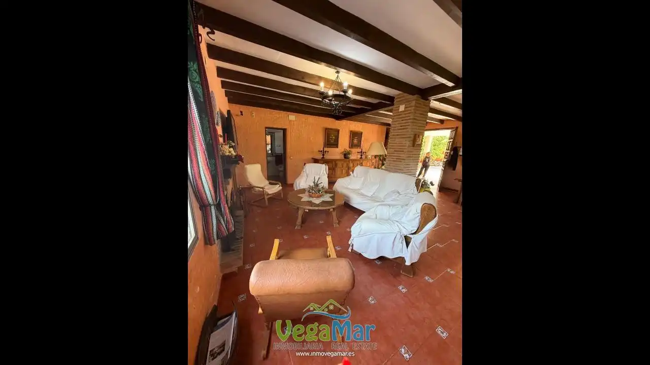 Finca rústica en venta en Jete con Jardín privado, Terraza y Piscina