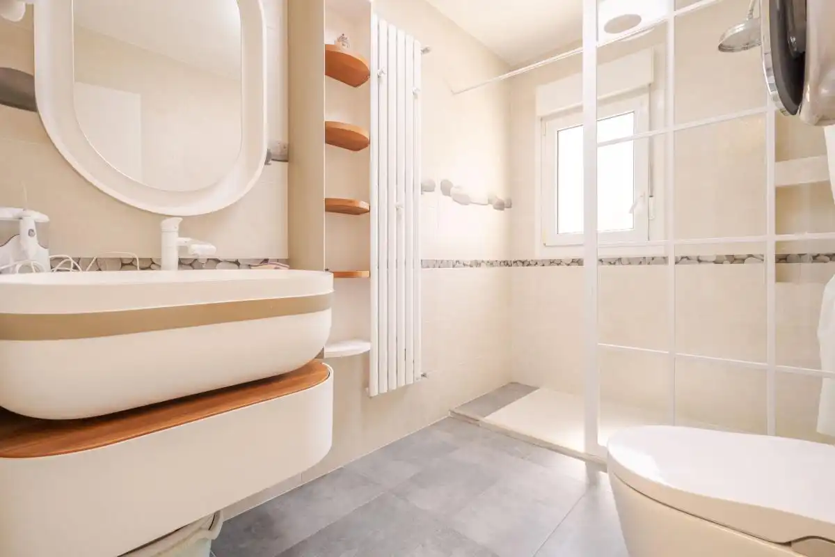 Bathroom of Houses for sale in Boadilla del Monte  with Air Conditioner, Heating and Private garden