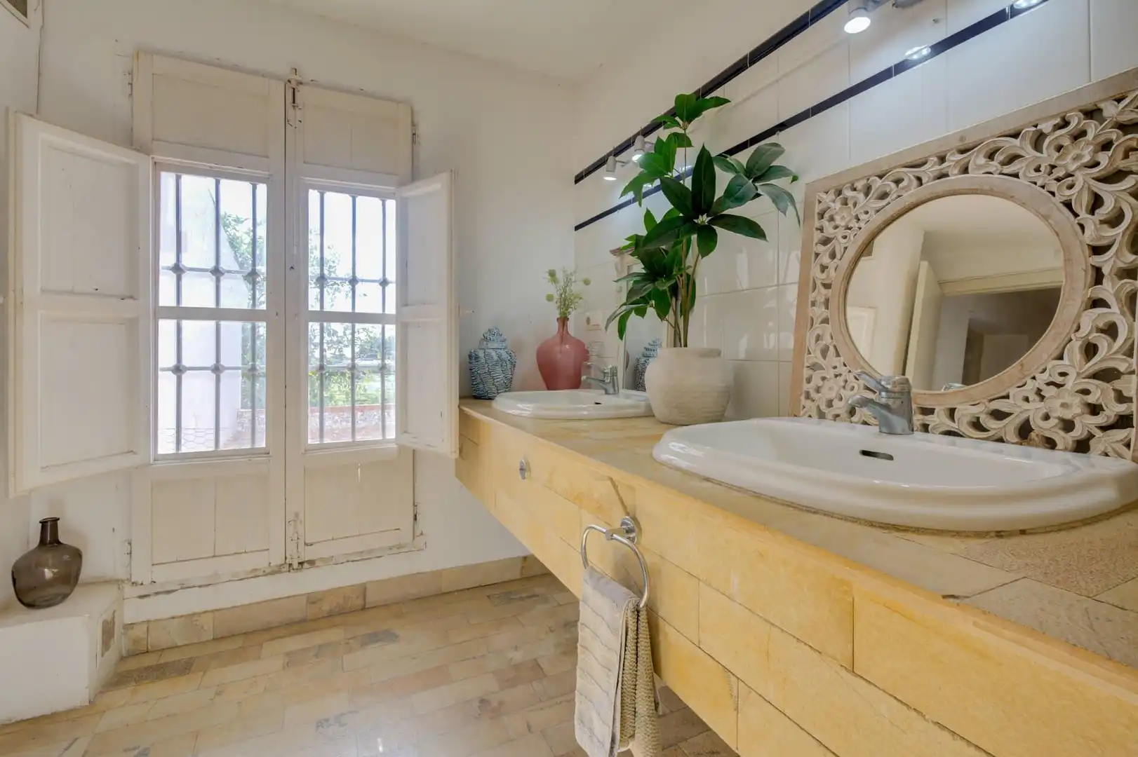 Baño de Casa o chalet en venta en Elche / Elx con Calefacción, Jardín privado y Terraza