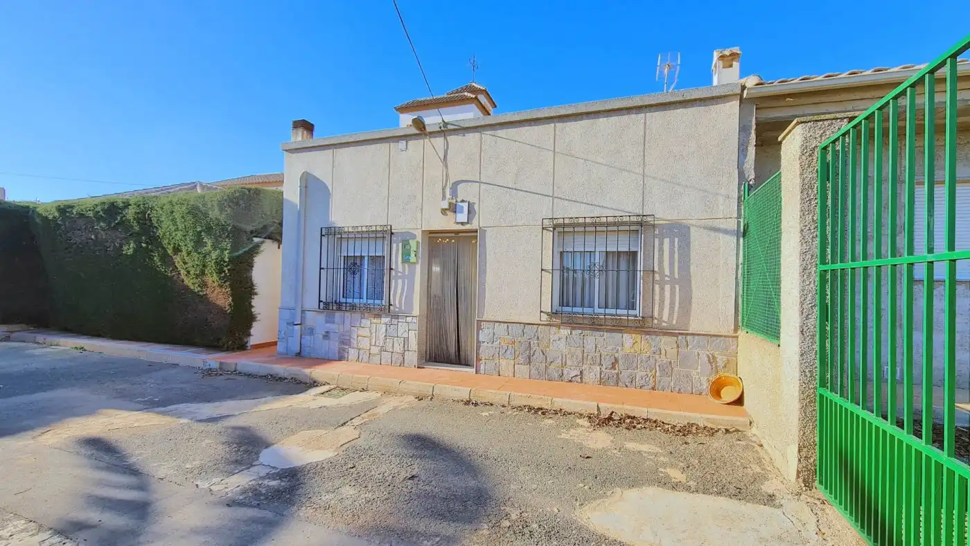 Vista exterior de Casa o chalet en venta en Cartagena con Aire acondicionado y Terraza