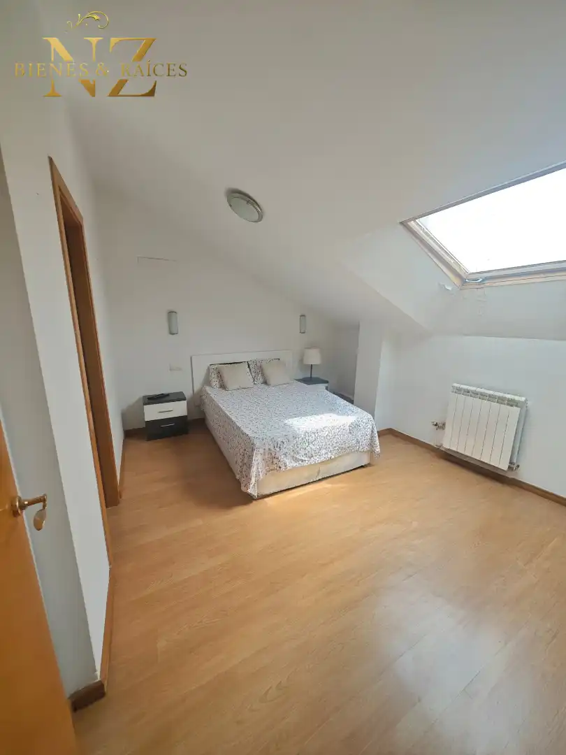 Habitación de Dúplex en venta en Numancia de la Sagra con Calefacción, Trastero y Horno