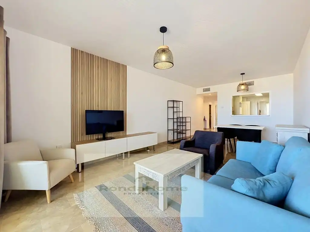 Wohnzimmer von Wohnung zur Miete in Manilva mit Terrasse