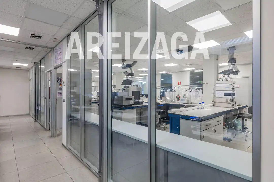 Oficina en venta en Donostia - San Sebastián  con Aire acondicionado y Calefacción