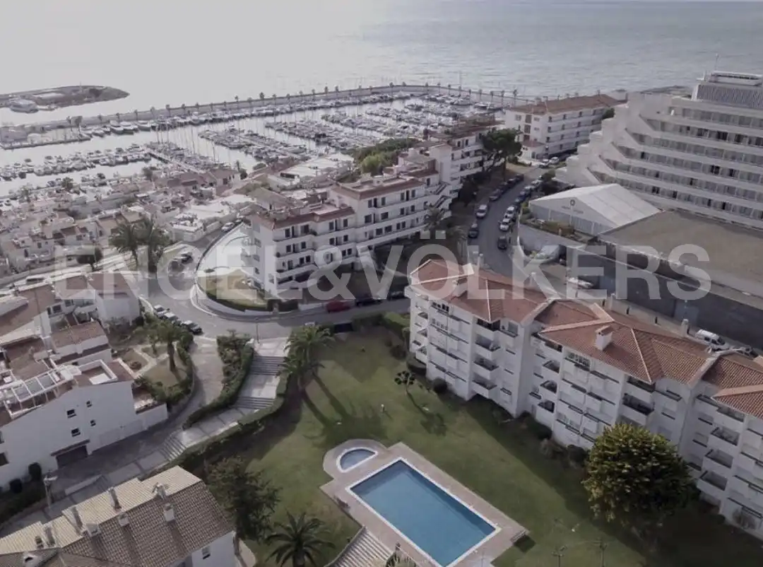 Exterior view of Flat for rent in Sitges  with Air Conditioner, Heating and Parquet flooring