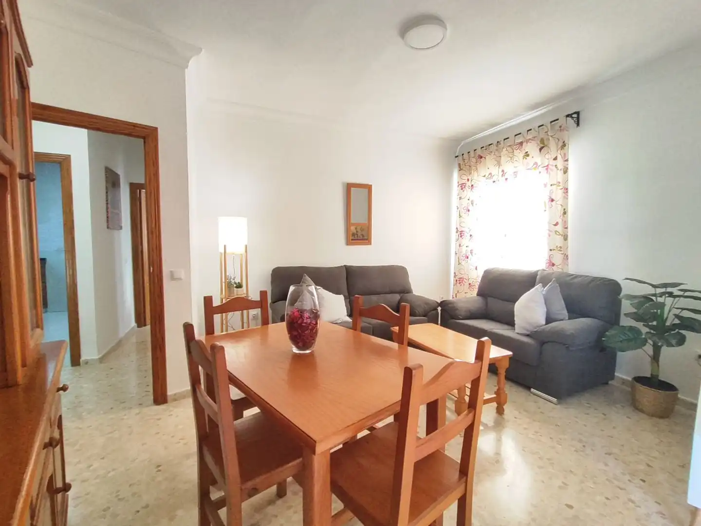 Piso de alquiler en Moguer