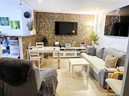 Living room of Apartment for sale in Elche / Elx  with Air Conditioner, Heating and Balcony